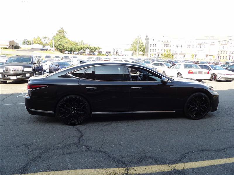 2018 Lexus LS Image 3 of 25