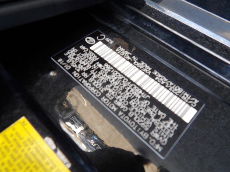 2018 Lexus LS Image 21 of 25