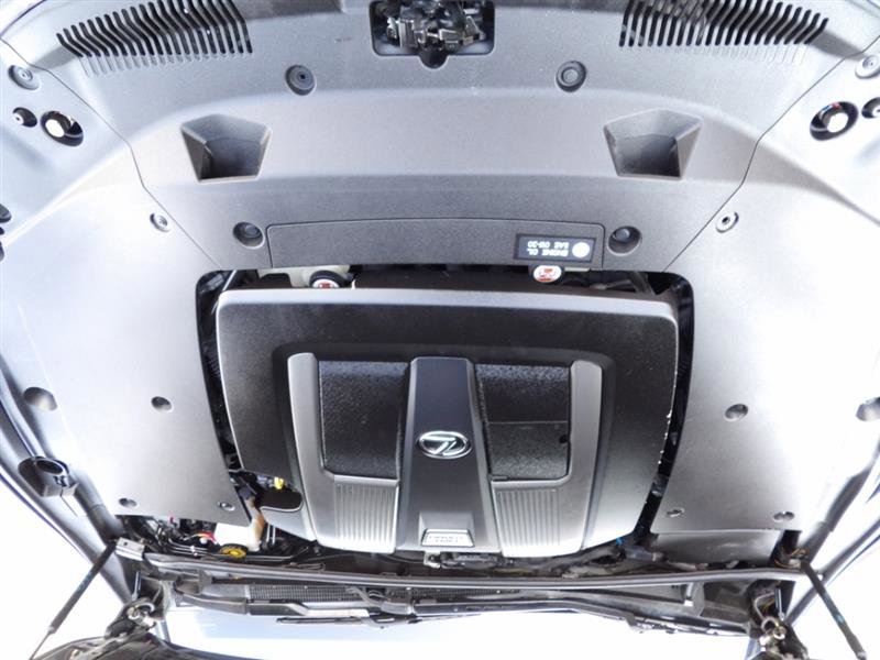 2018 Lexus LS Image 8 of 25