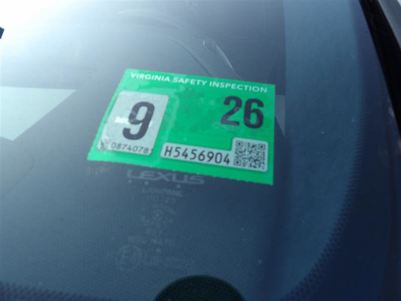 2018 Lexus LS Image 22 of 25