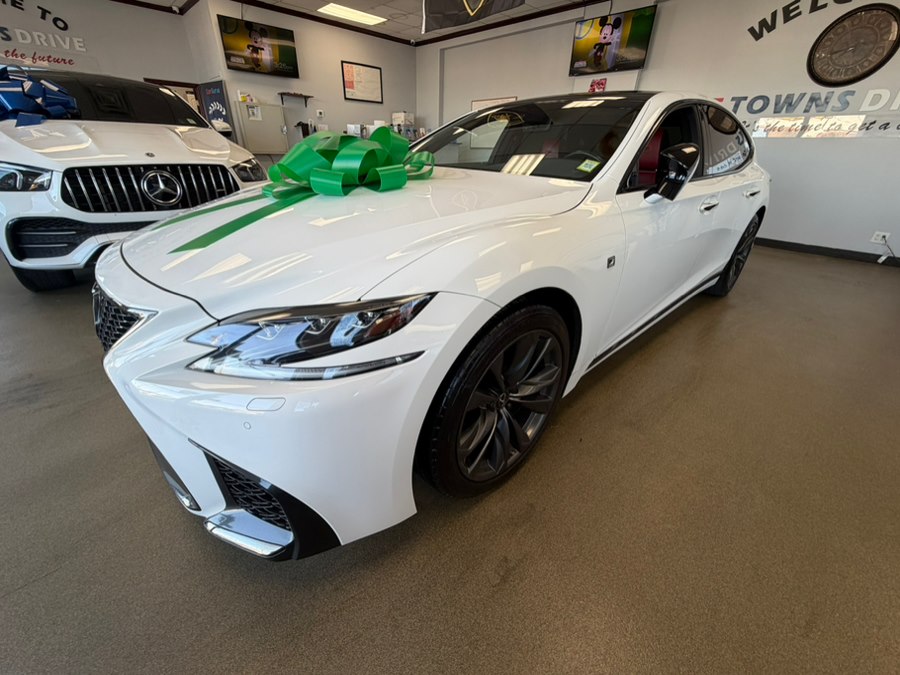 2018 Lexus LS 500 F Sport Image 3 of 62