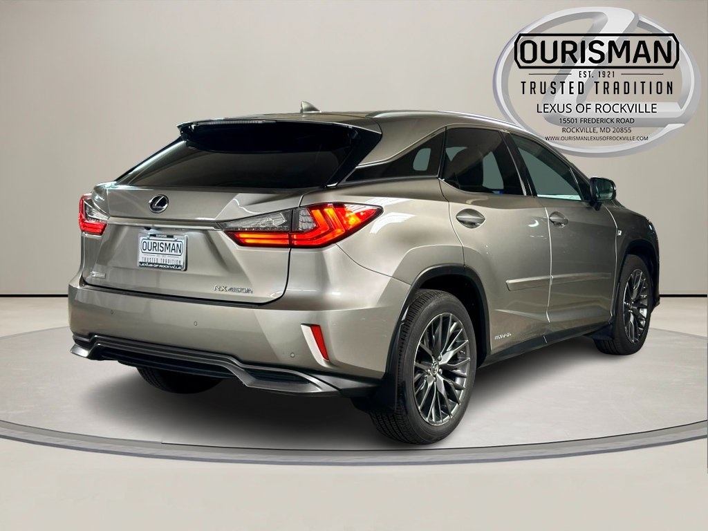 Vehicle image 2 of 33