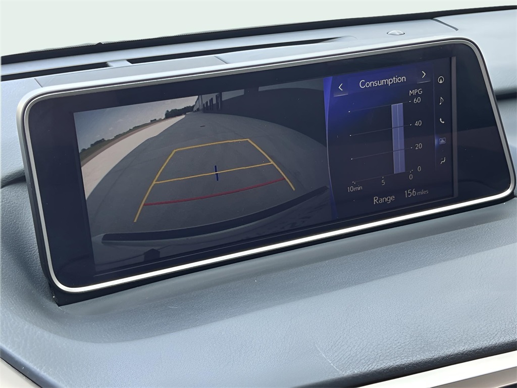 Vehicle image 24 of 44