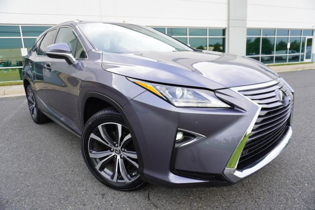 2018 Lexus RX RX 350L Luxury Image 2 of 32