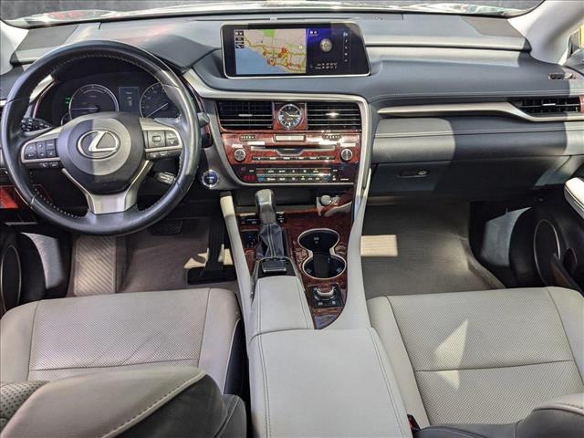 Vehicle image 19 of 26