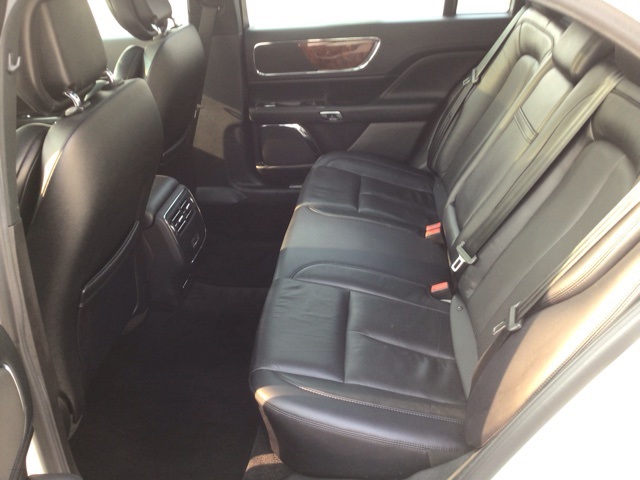 2018 Lincoln Continental Select Image 20 of 22