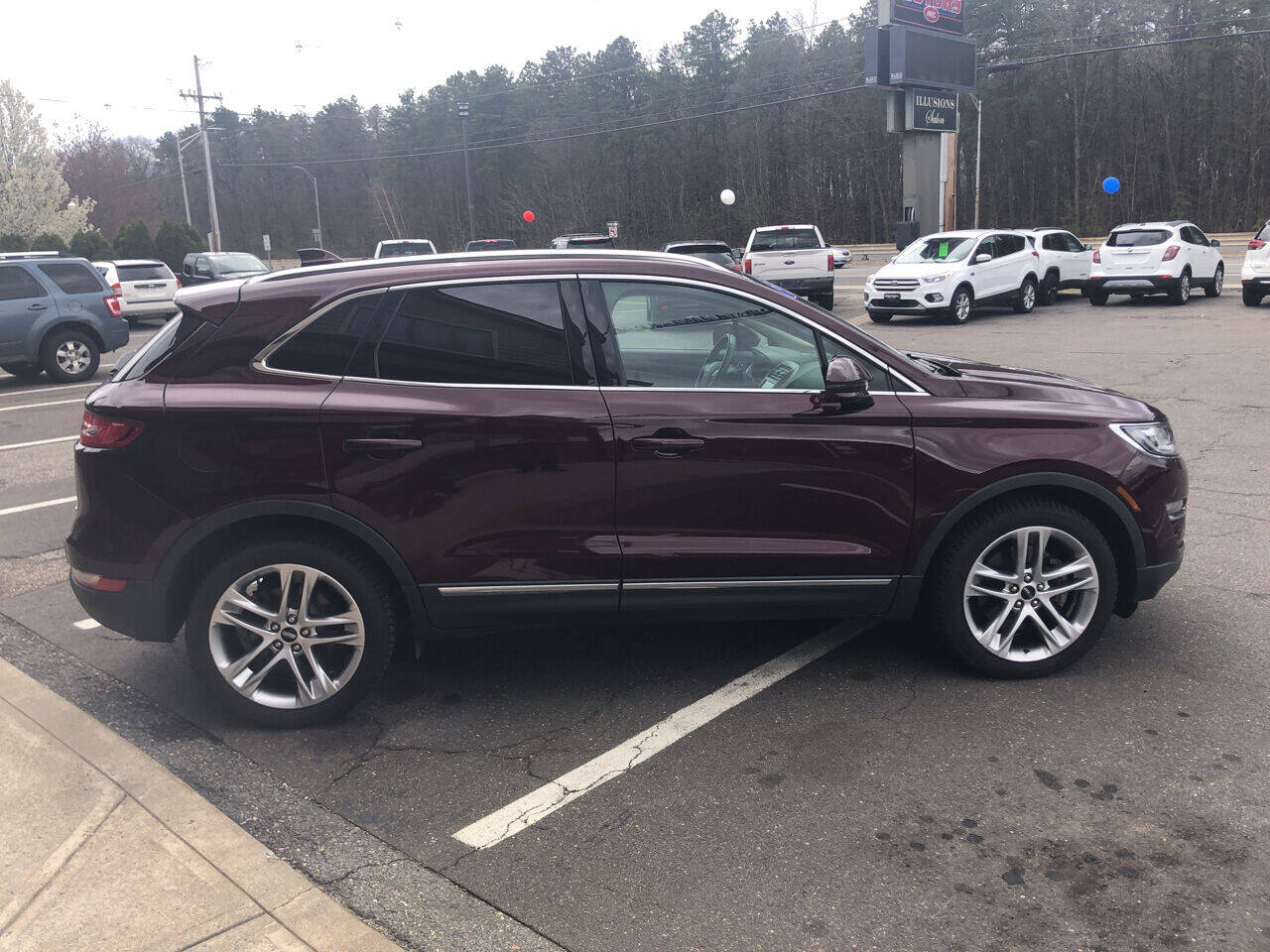 Vehicle image 10 of 46