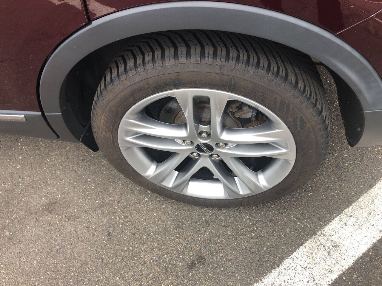 Vehicle image 44 of 46