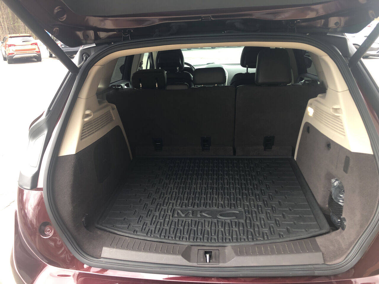 Vehicle image 20 of 46