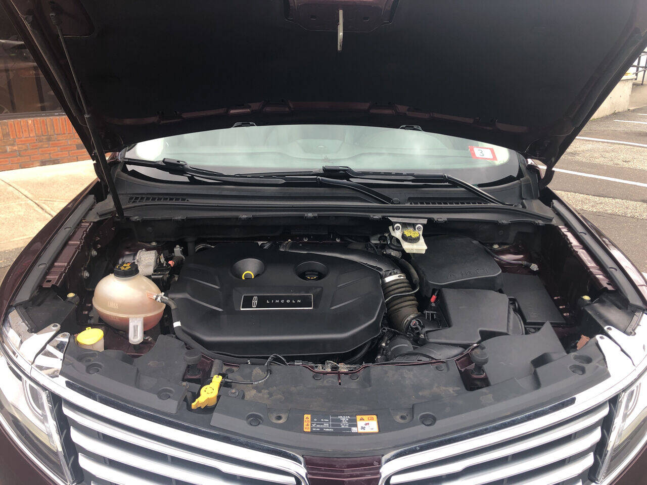 Vehicle image 25 of 46