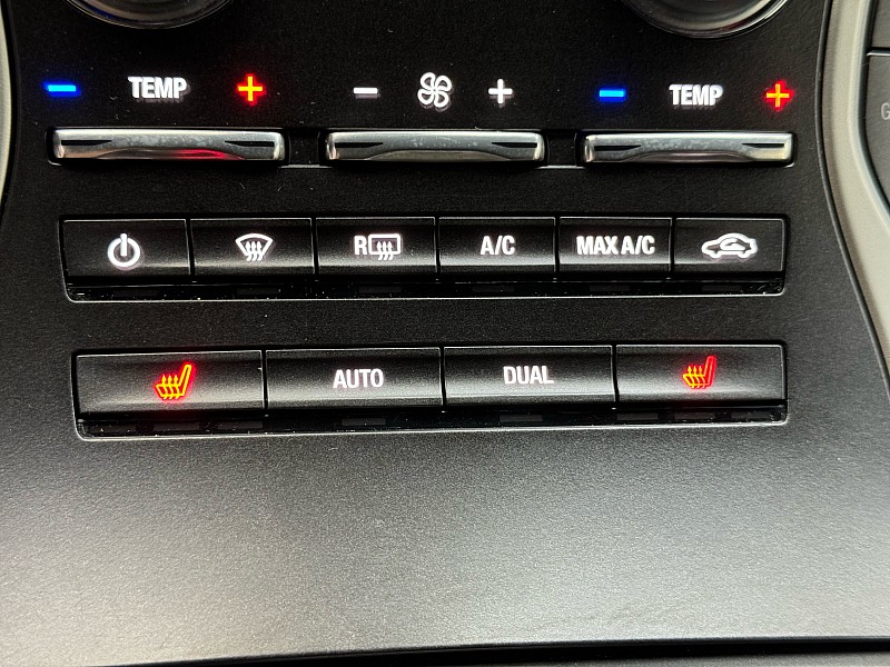 Vehicle image 41 of 42