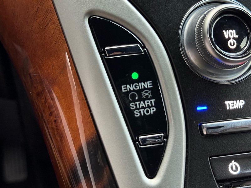 Vehicle image 32 of 42