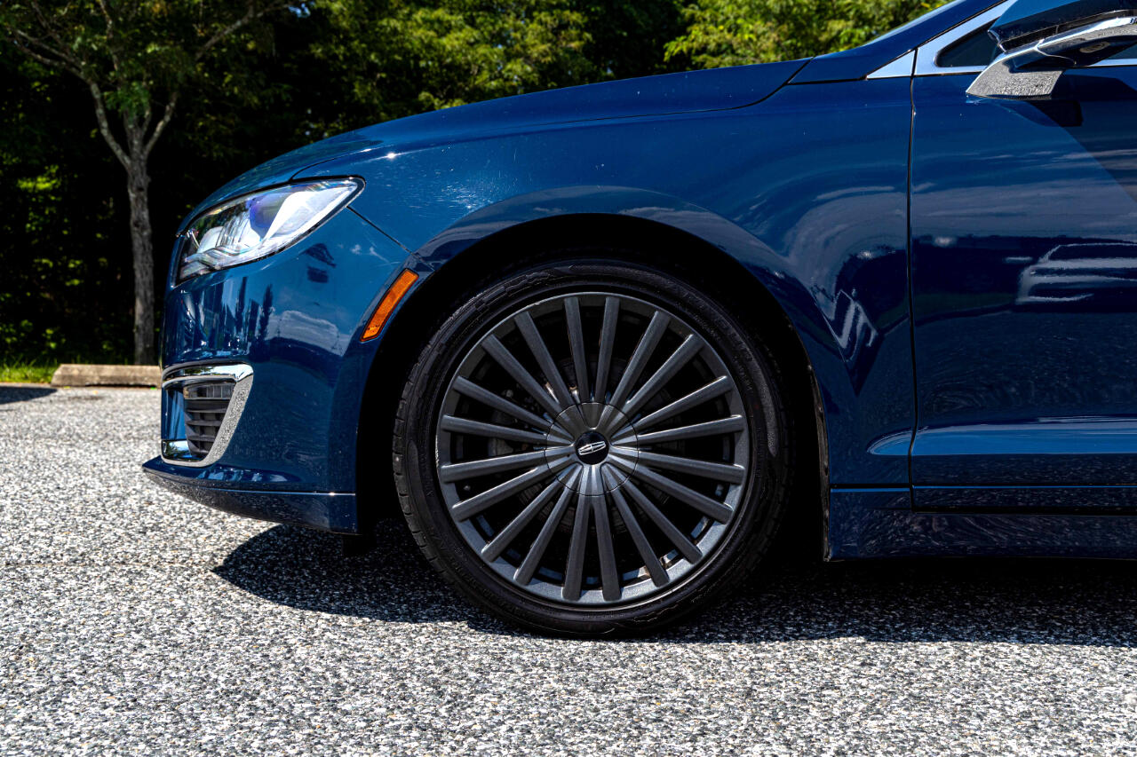 2018 Lincoln MKZ Reserve Image 9 of 24