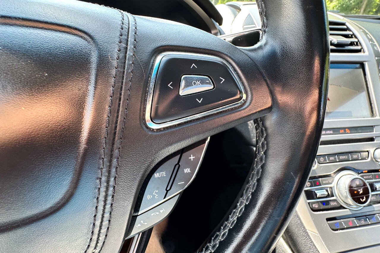 2018 Lincoln MKZ Reserve Image 21 of 24