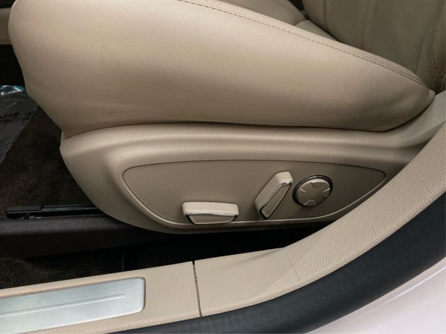 2018 Lincoln MKZ Select Image 26 of 31