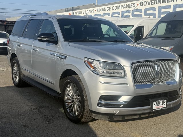 Vehicle image 4 of 27