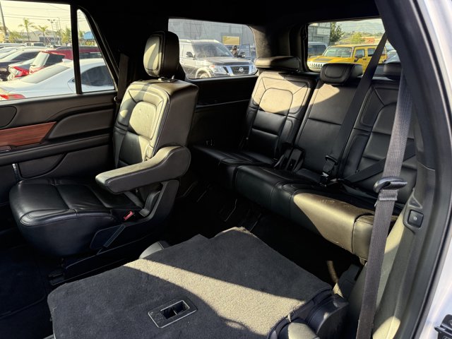 Vehicle image 15 of 27