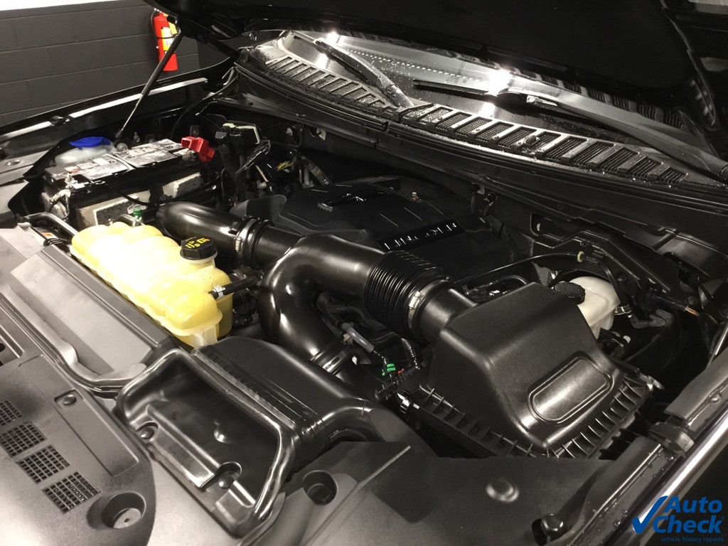 Vehicle image 14 of 49