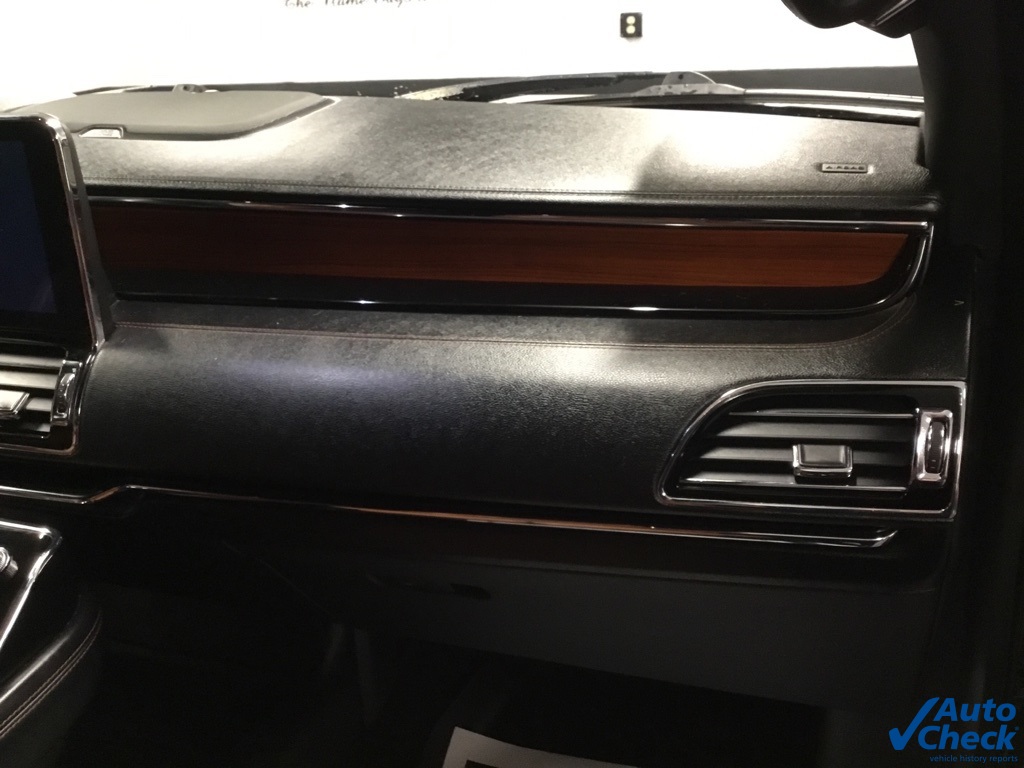 Vehicle image 43 of 49