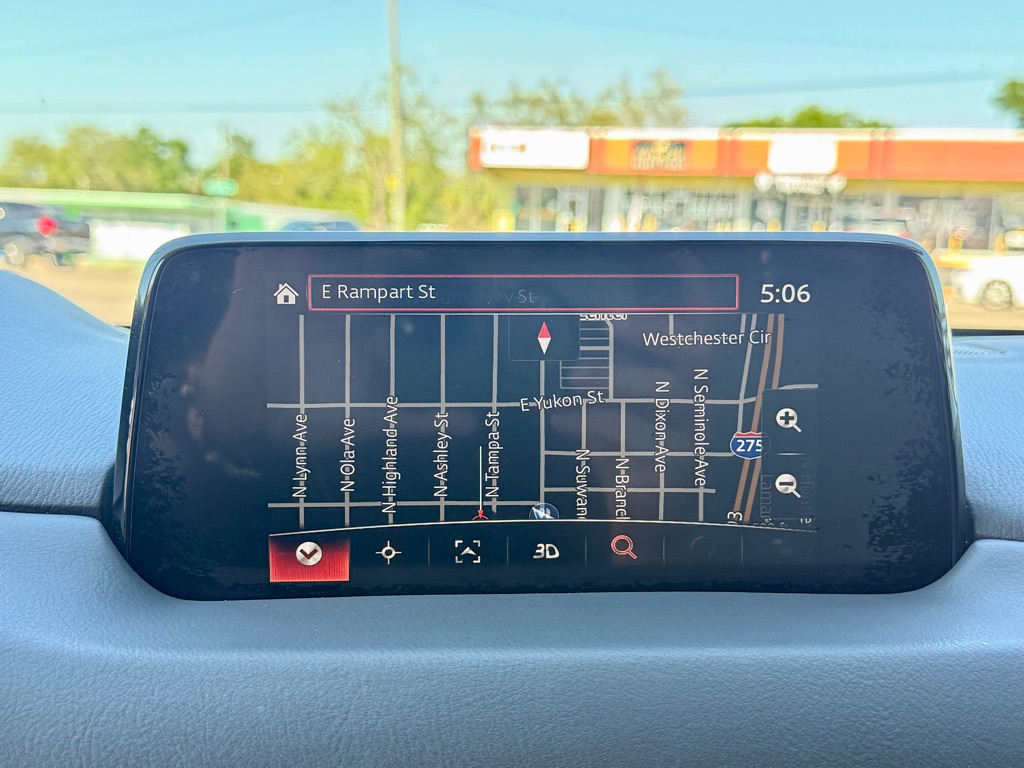 Vehicle image 19 of 46
