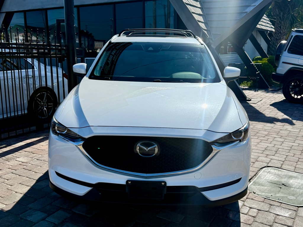 Vehicle image 4 of 46