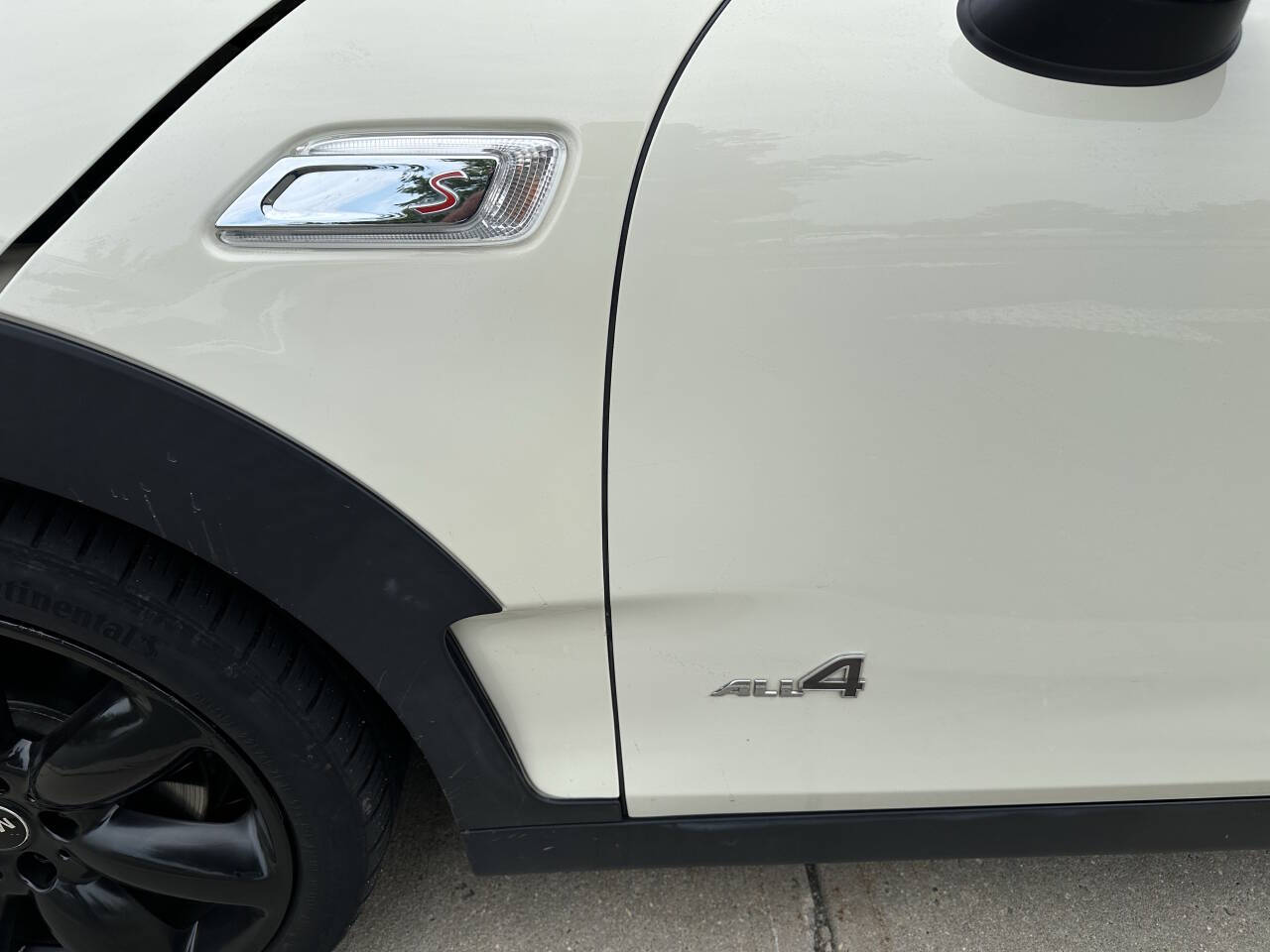 Vehicle image 45 of 60