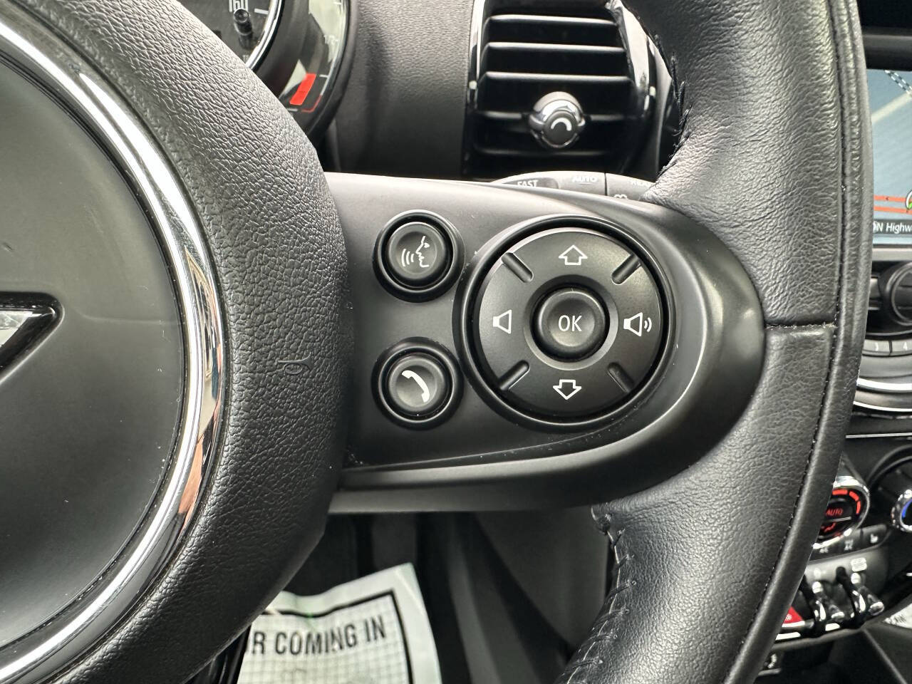 Vehicle image 30 of 60