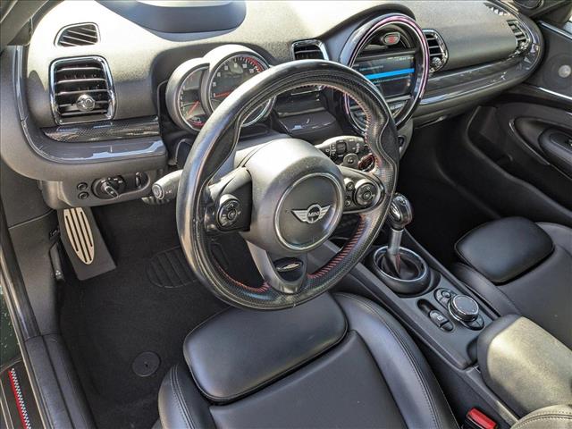Vehicle image 10 of 27