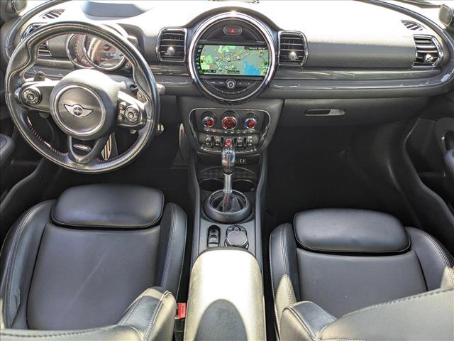 Vehicle image 19 of 27