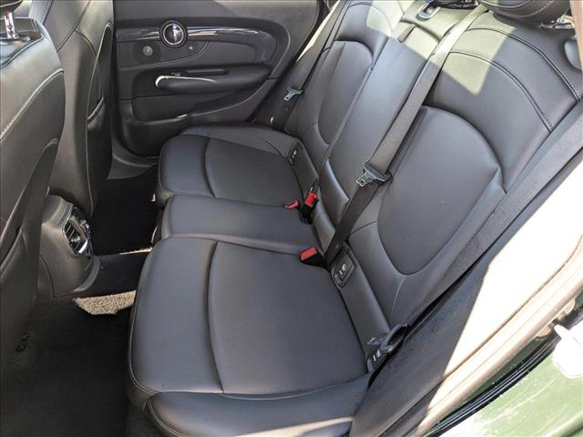Vehicle image 20 of 27