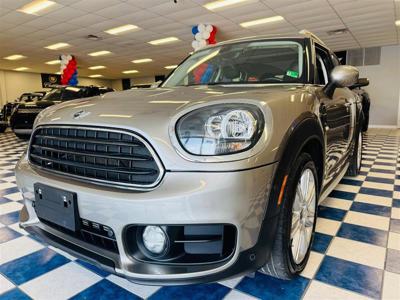 Vehicle image 1 of 28