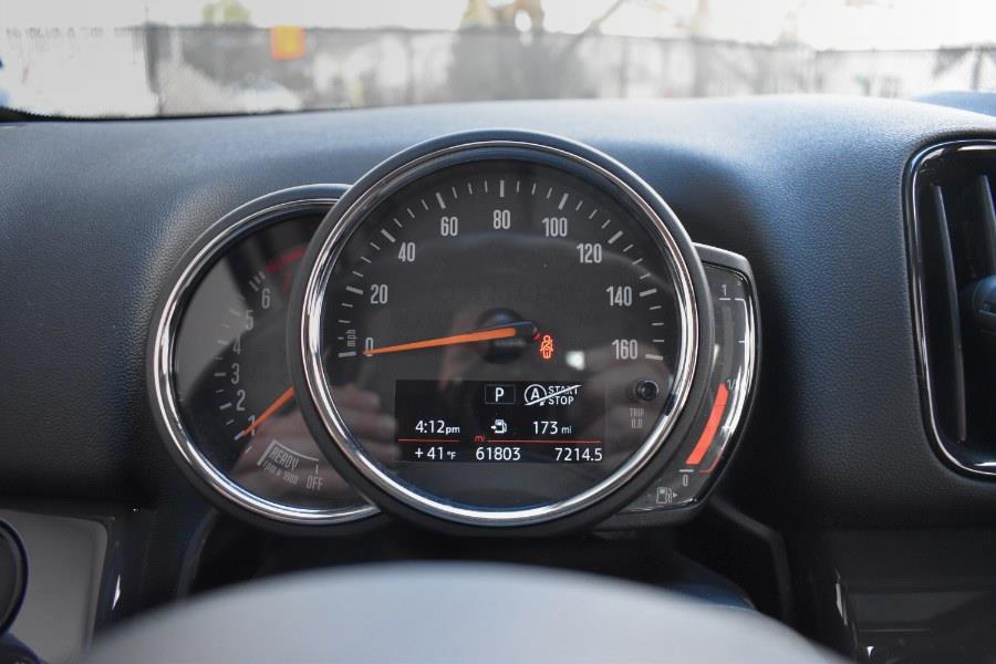 Vehicle image 27 of 38