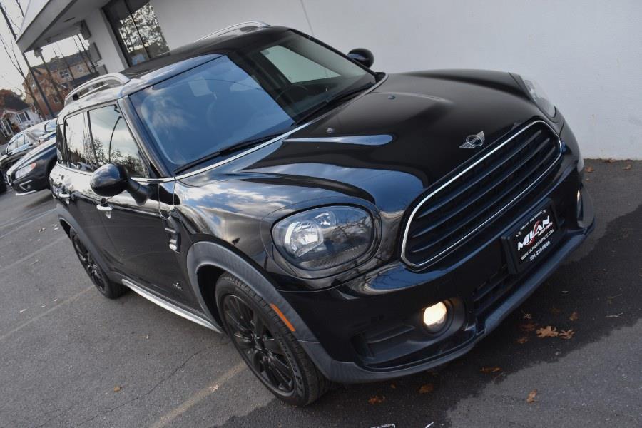 Vehicle image 9 of 38