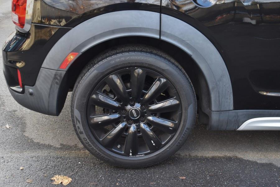 Vehicle image 13 of 38