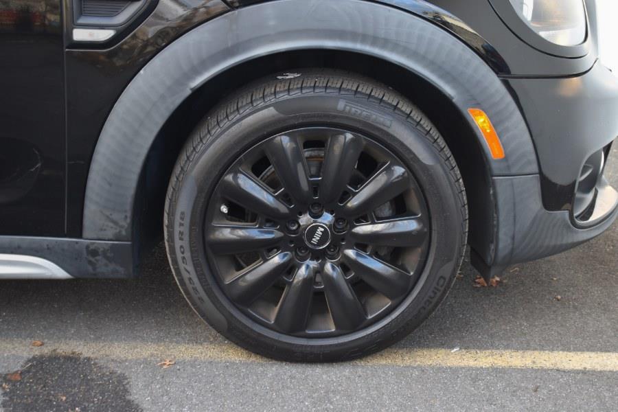 Vehicle image 14 of 38