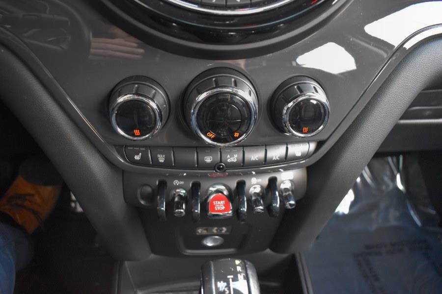 Vehicle image 23 of 38