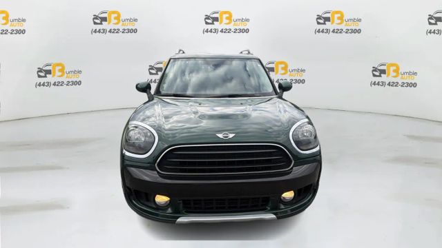 2018 MINI Cooper Countryman Base Image 2 of 33