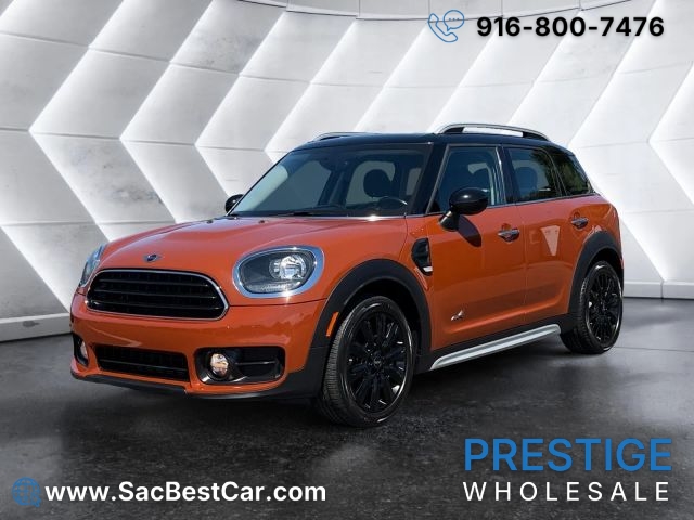 2018 MINI Cooper Countryman Base Image 1 of 19