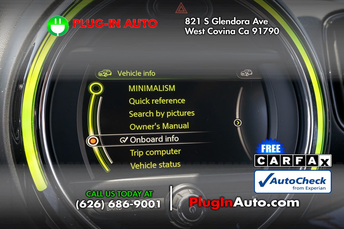 Vehicle image 11 of 28