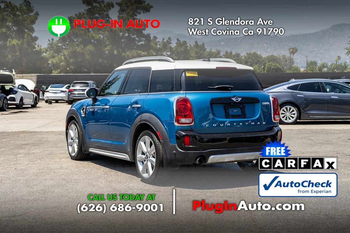 Vehicle image 4 of 28