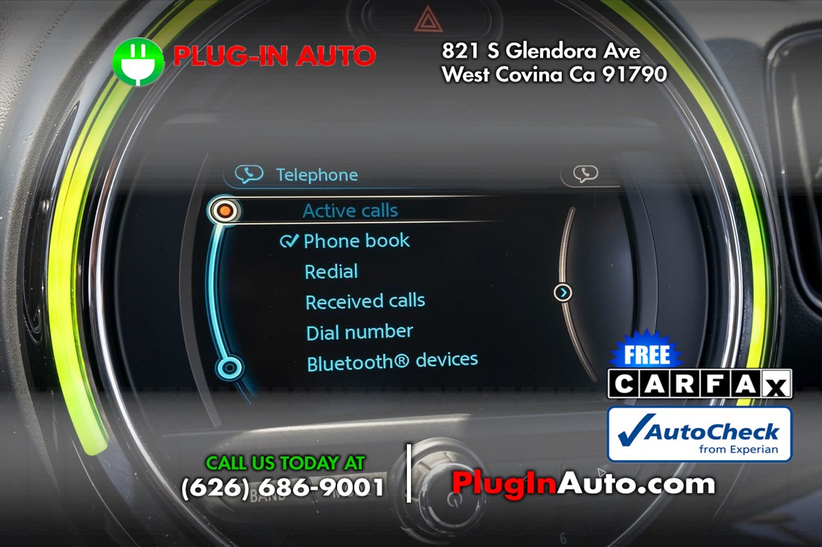 Vehicle image 15 of 28