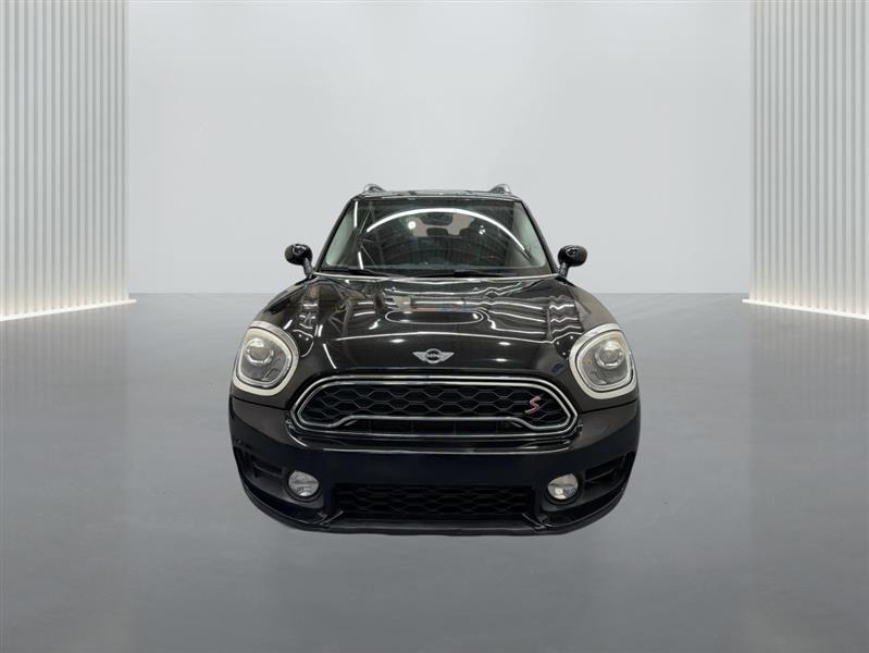 2018 MINI Cooper Countryman S Image 2 of 22