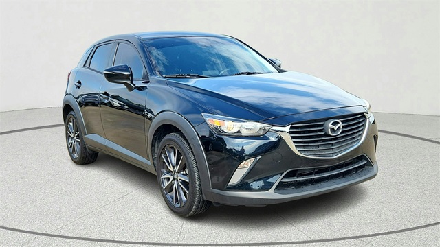 2018 Mazda CX-3 Touring Image 3 of 37