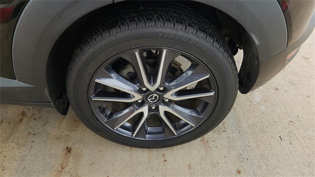 2018 Mazda CX-3 Touring Image 9 of 37