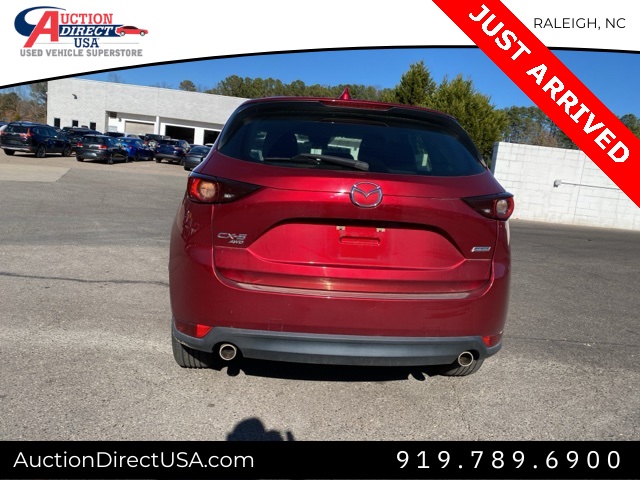 Vehicle image 4 of 21