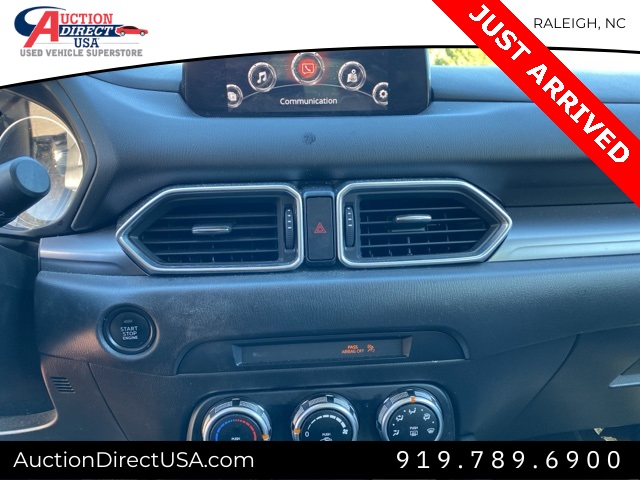 Vehicle image 7 of 21