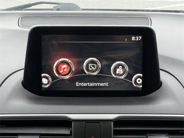 Vehicle image 17 of 24