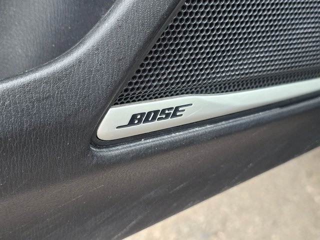 Vehicle image 23 of 37