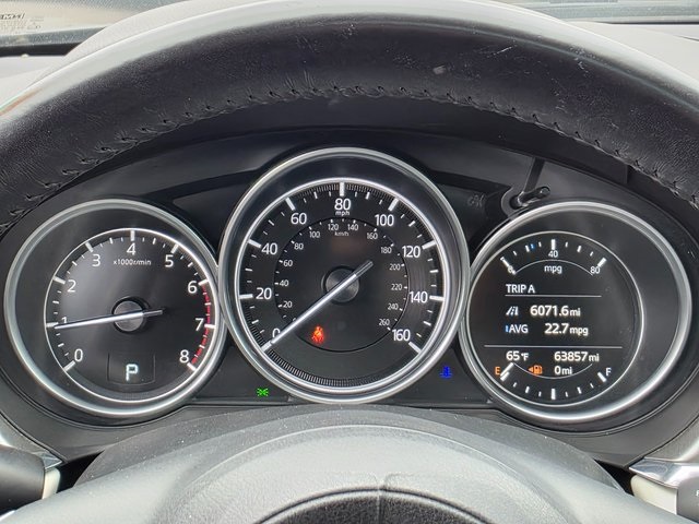 Vehicle image 24 of 37