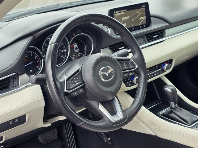 Vehicle image 13 of 37